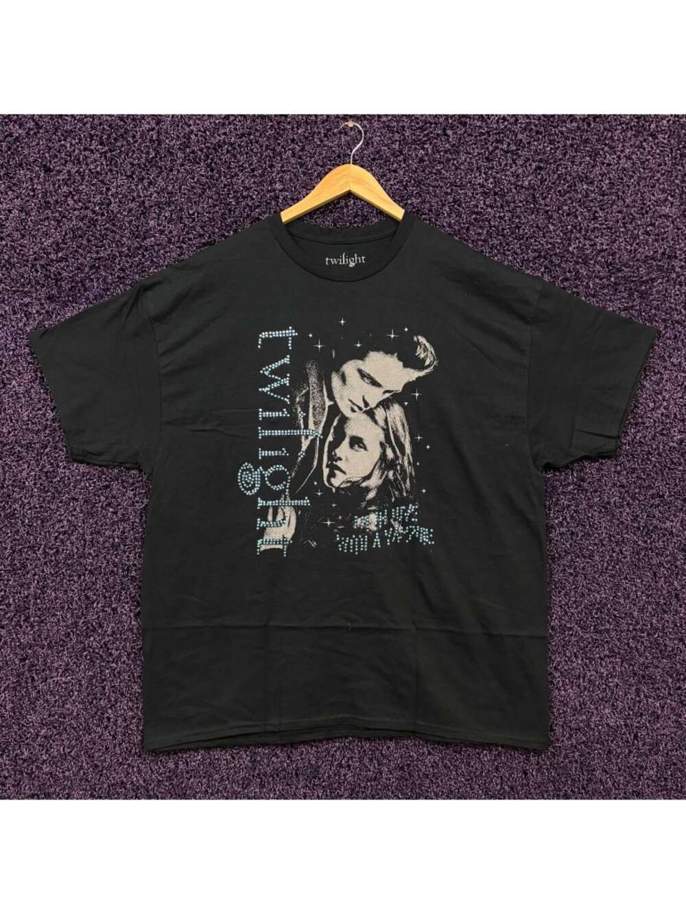 Twilight In Love with A Vampire Bedazzled T-Shirt Size 2XL